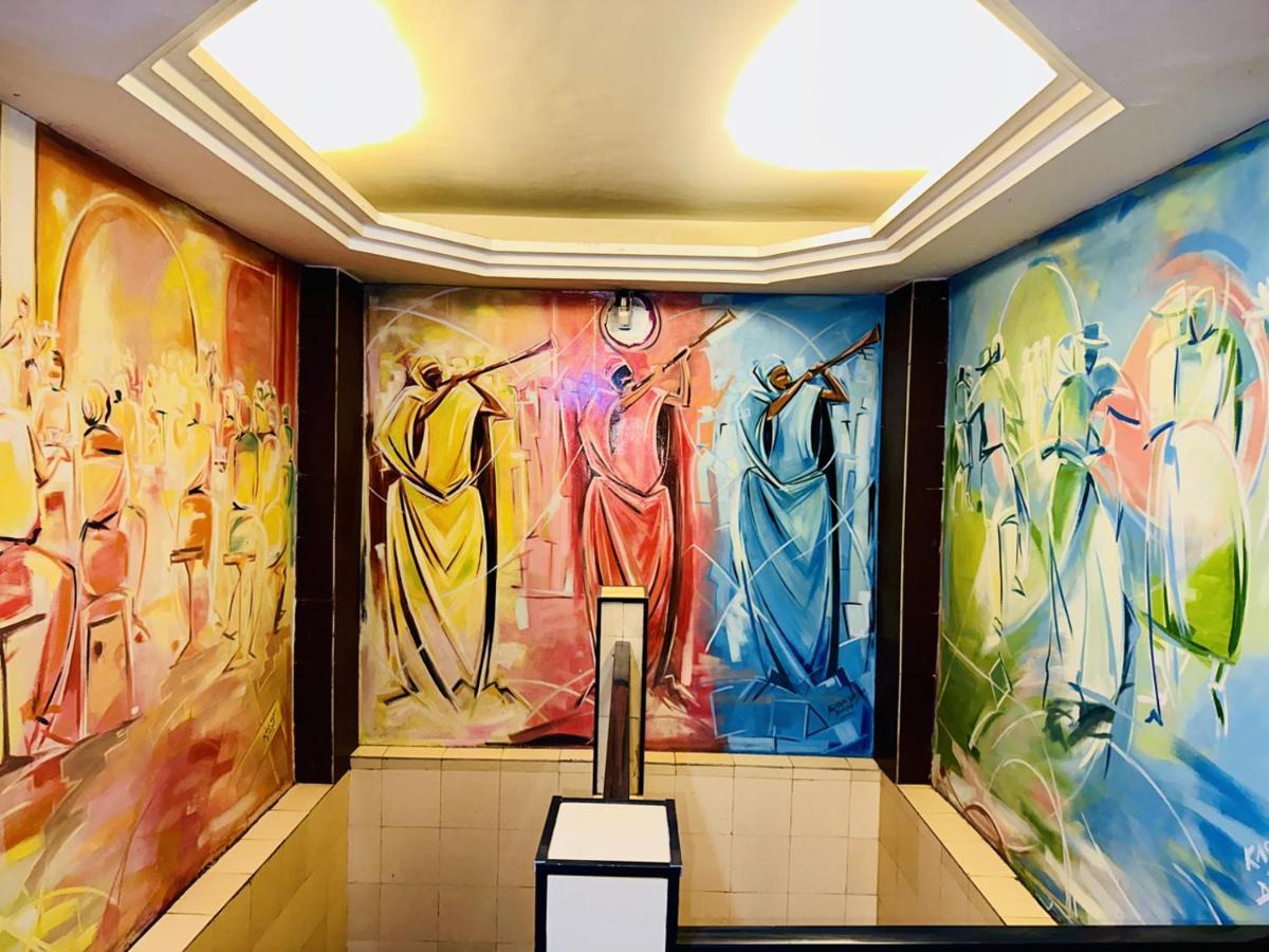 Hotel Yaahot Yaoundé Exteriér fotografie